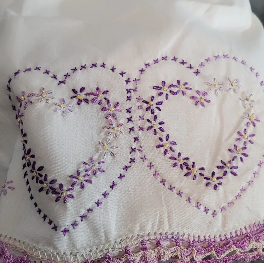 Vintage Pillow Cases Hand Embroidered Floral Hearts 2